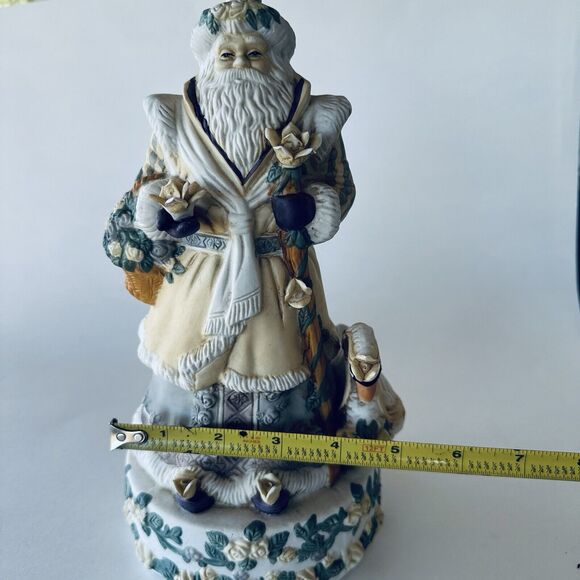 ABC Dist. Victorian Santa #16092 Christmas Swan Roses Music Box Figurine - Picture 11 of 12